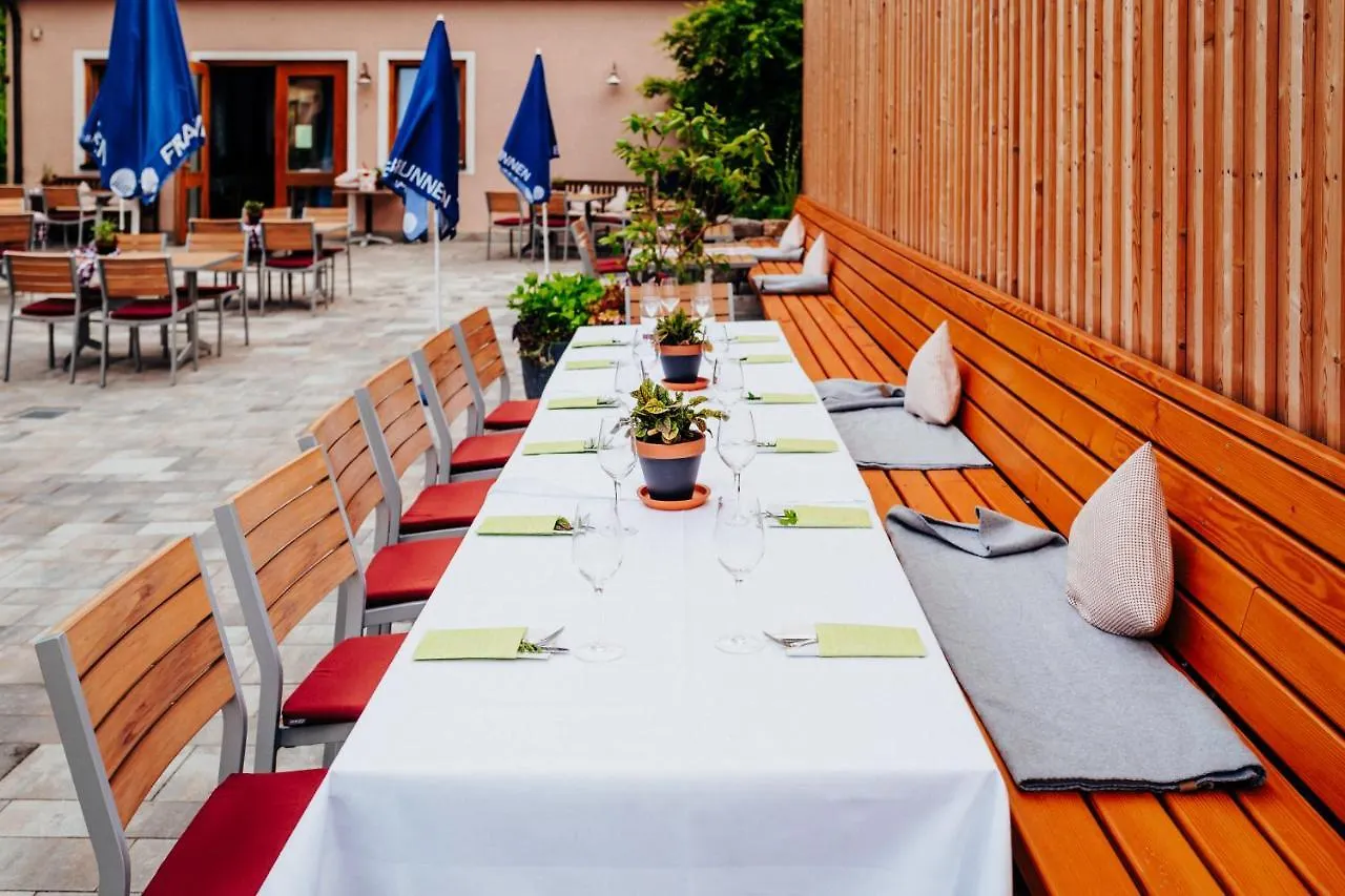 Guest house Gasthof Linden & Wildkraeuterhotel Windelsbach